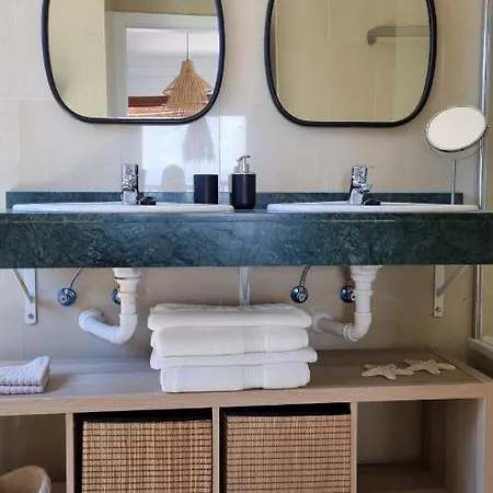 Vila Tegala By Villitas *